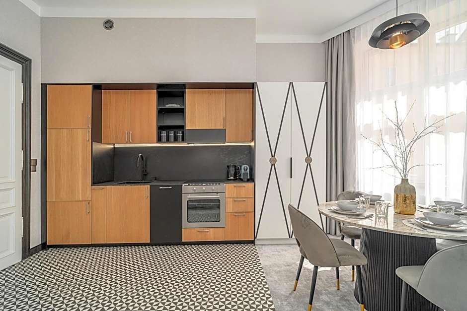 SZEWSKA 22 BOUTIQUE