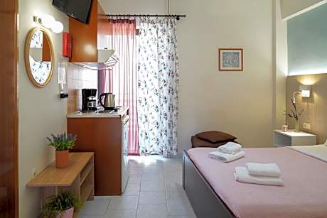 Double or Twin Room with Sea View