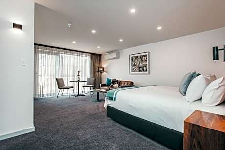 Two-Bedroom Studio - Pearce