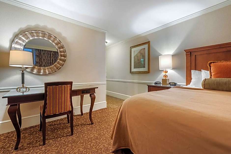 Omni William Penn Hotel