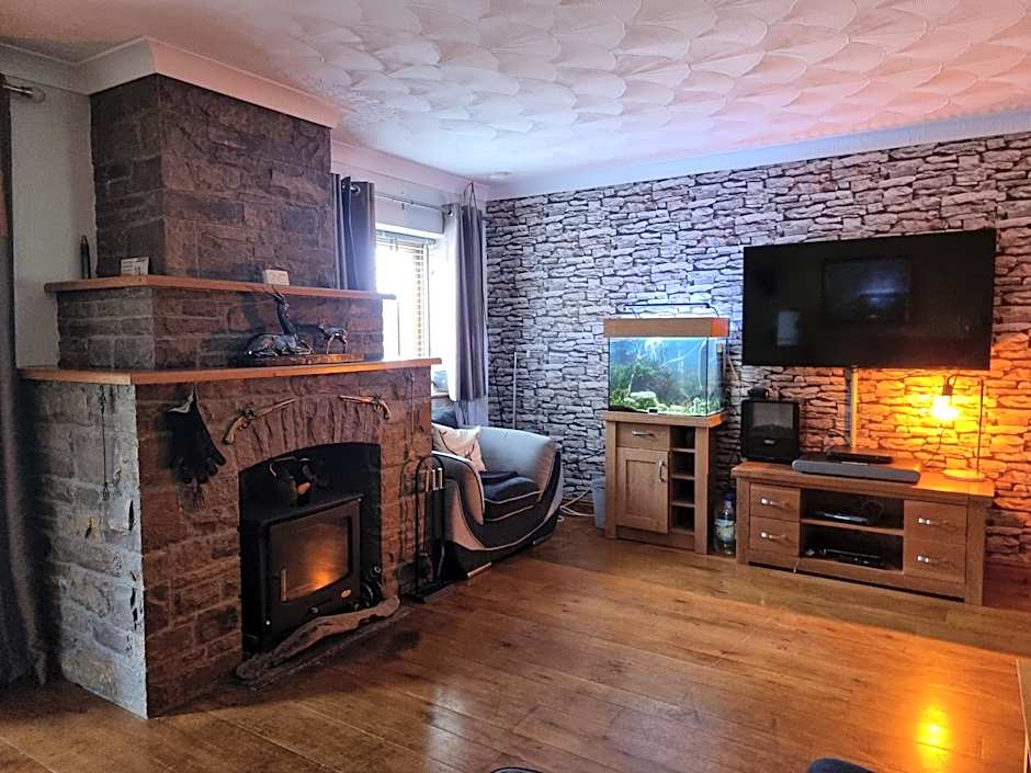 Castle Lodge - Brecon Beacons Accommodation