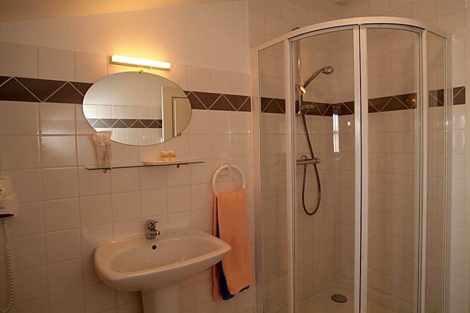 Logis Hôtel Restaurant Manoir De L'Acherie