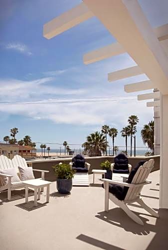 The Rose Hotel
