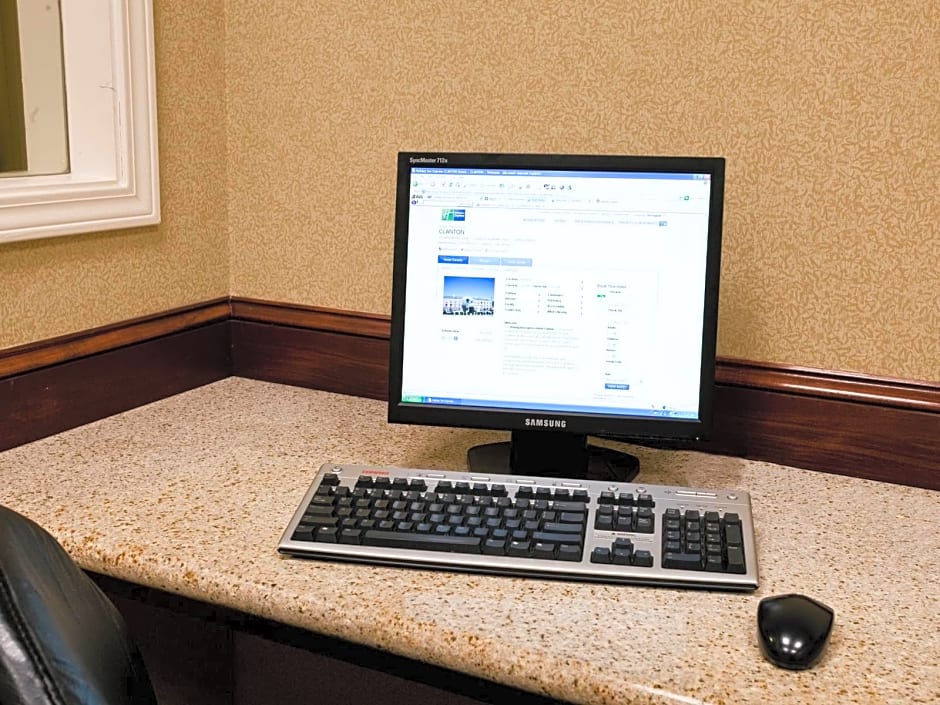 Holiday Inn Express Clanton By IHG