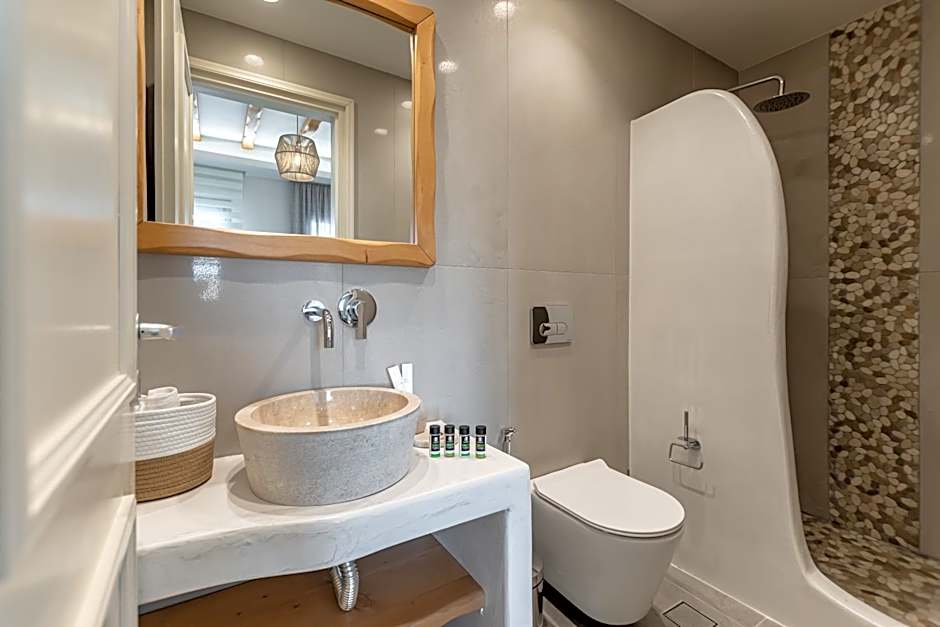 Porto Dema Luxury Suites