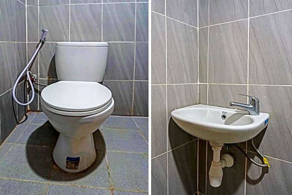 Collection O 91414 Hotel Marina Beach