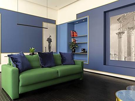 Suite with One King Bed and Sofa Bed - Large Terrace