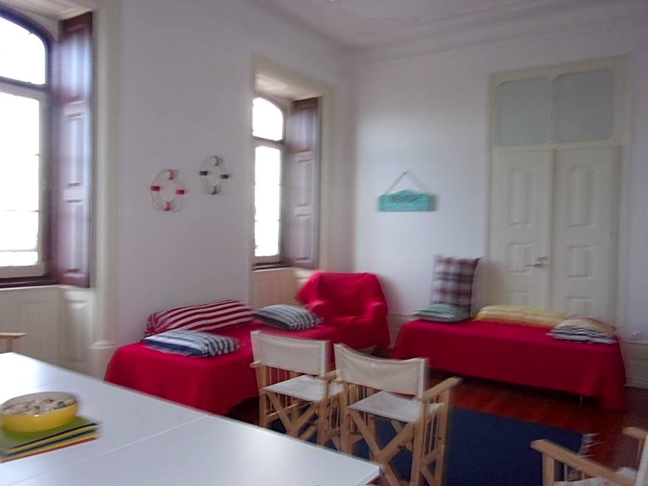 Hostel 402