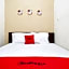 Reddoorz Syariah near Solo Square Mall