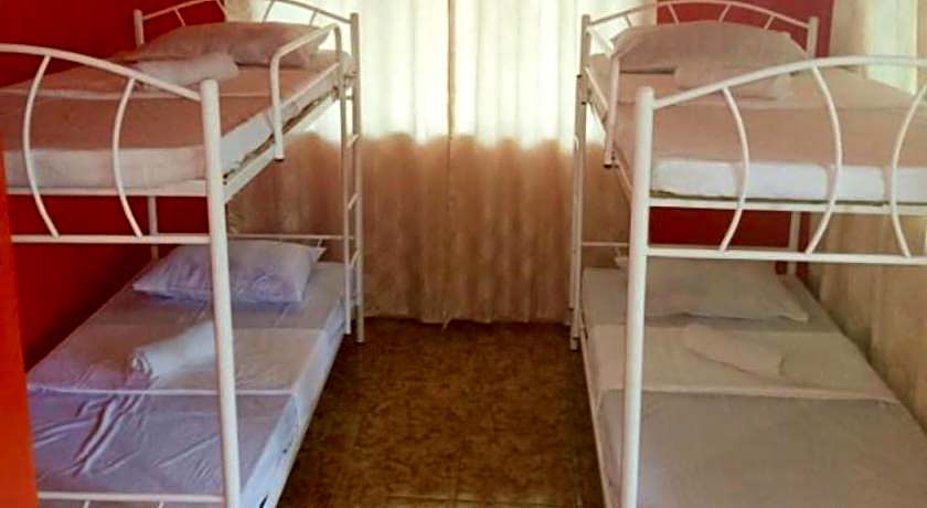 RedDoorz @ Garcia Hernandez Bohol