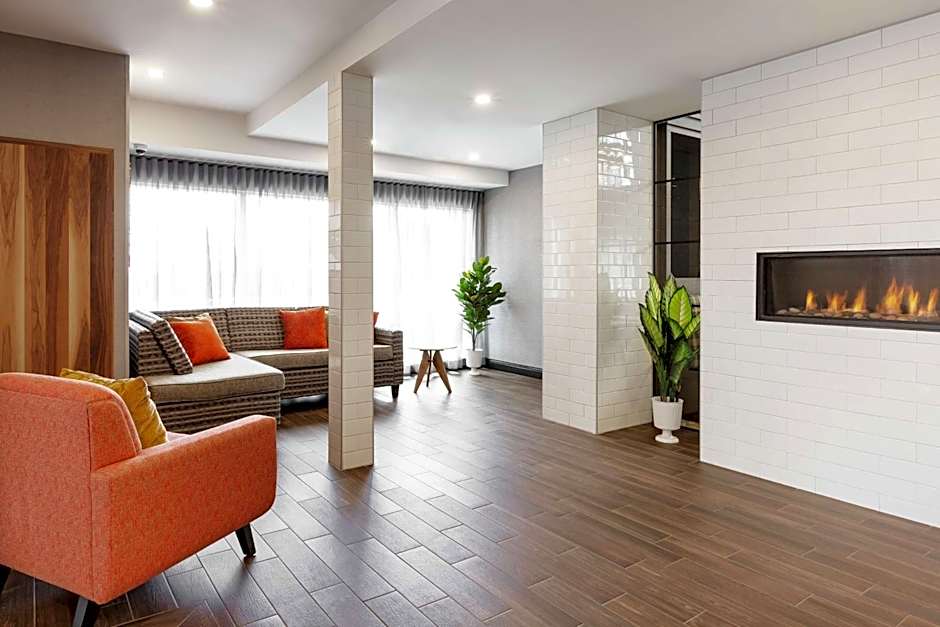 Hampton Inn By Hilton & Suites Beauport, Quebec, Canada