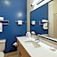 Spark by Hilton Savannah Airport