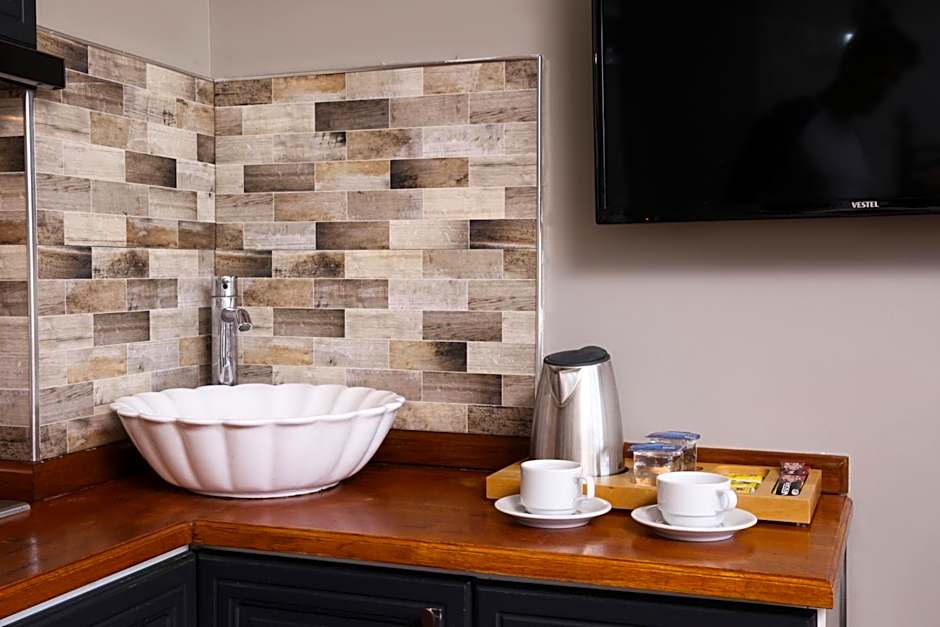 taksim çamdalı suit