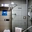 Manning Hotel (Guangzhou  Zhongshan Hospital  Dongshankou Metro Station)