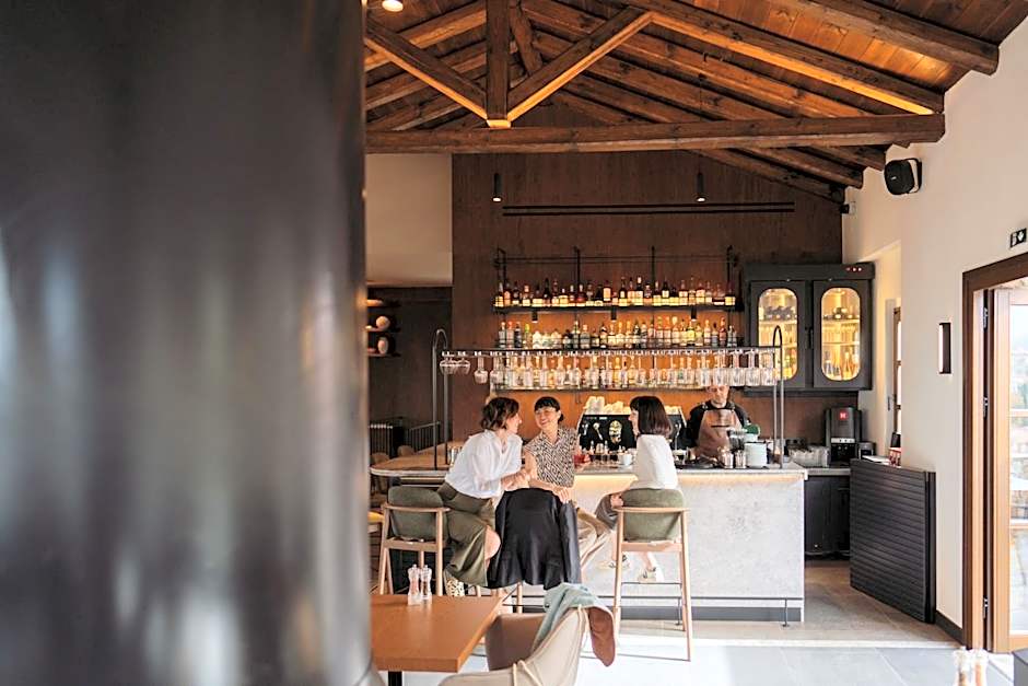 Unedo All Seasons Boutique Hotel