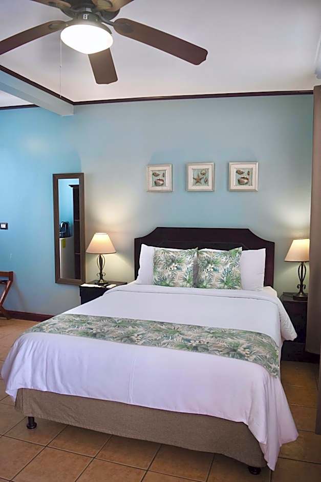 Hotel Playa Espadilla