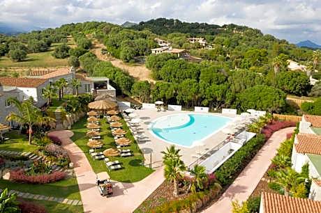 Cala Sinzias Resort