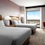 Hotel Zessa Orange County Airport, a DoubleTree by Hilton