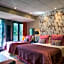 Hotel Sebastians