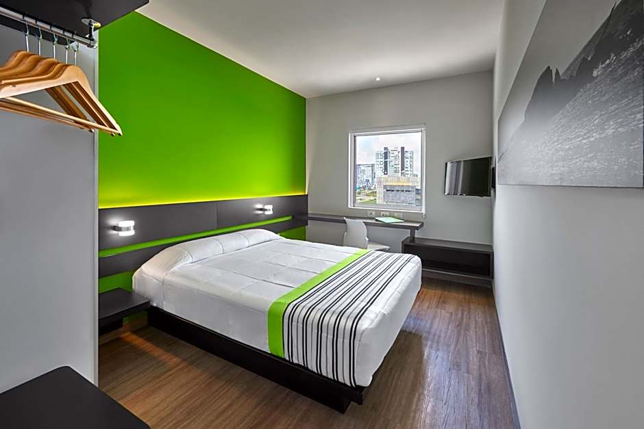 City Express Junior by Marriott Toluca Zona Industrial