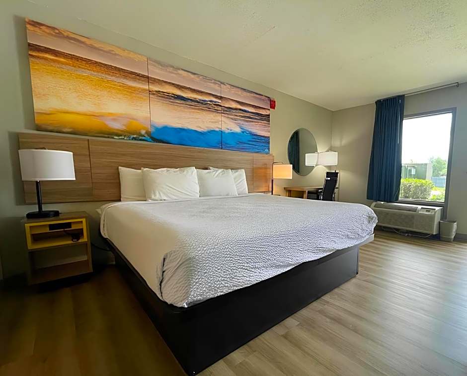 Days Inn by Wyndham Lake Park/Valdosta