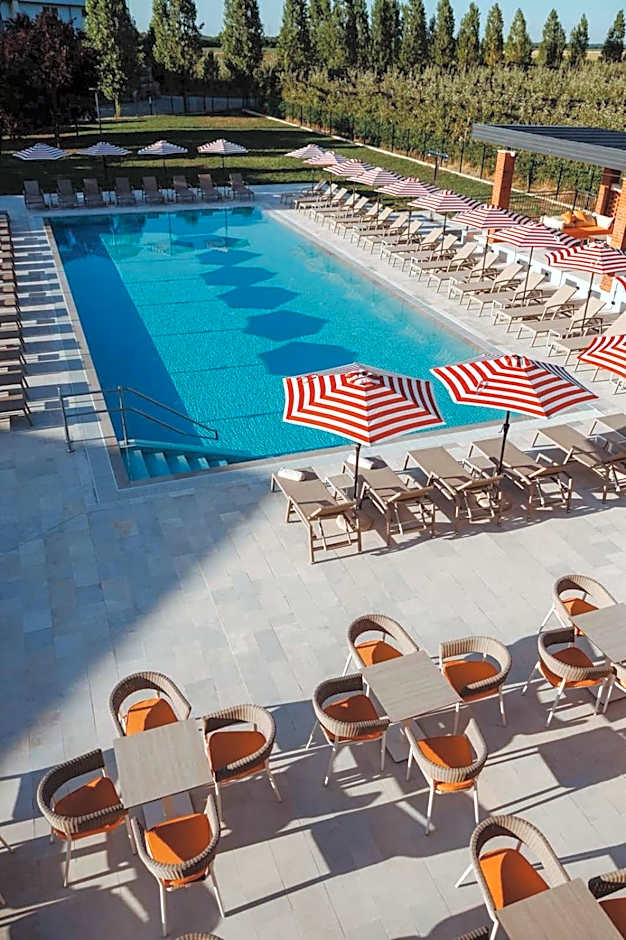 Hotel & Distillery Monogram