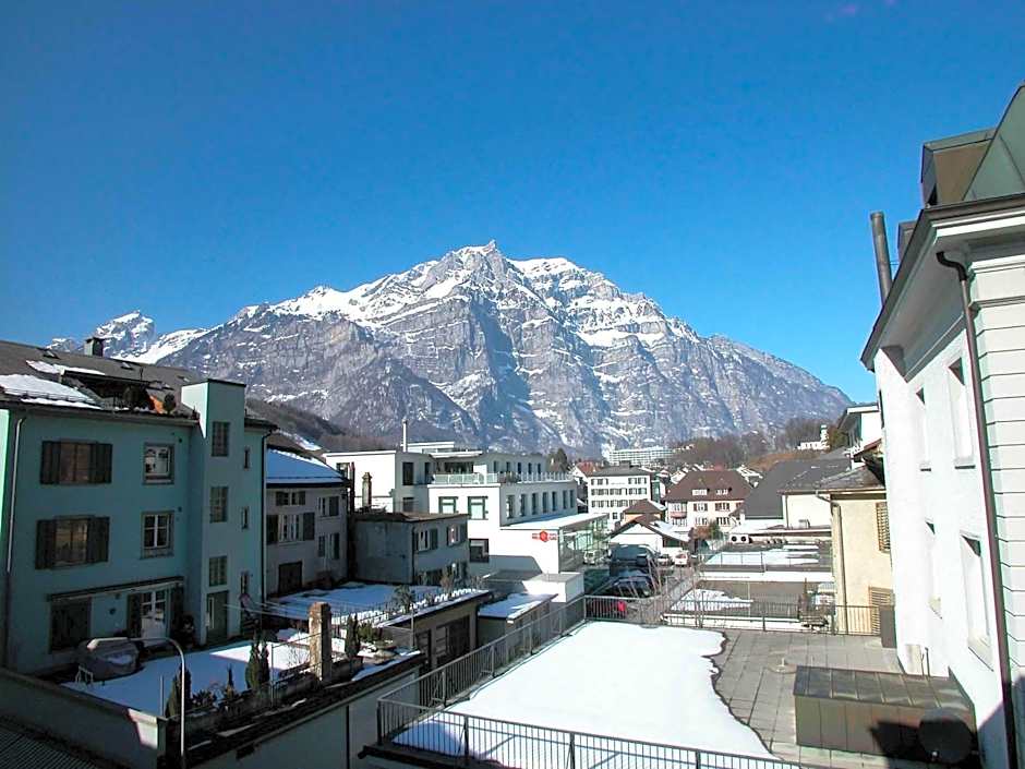 Hotel Post Glarnerhof
