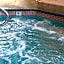 Nisswa Inn and Suites