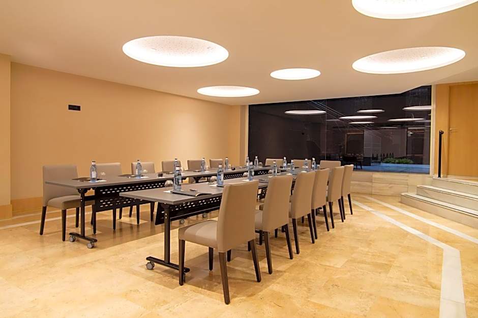 Hotel Granada Center