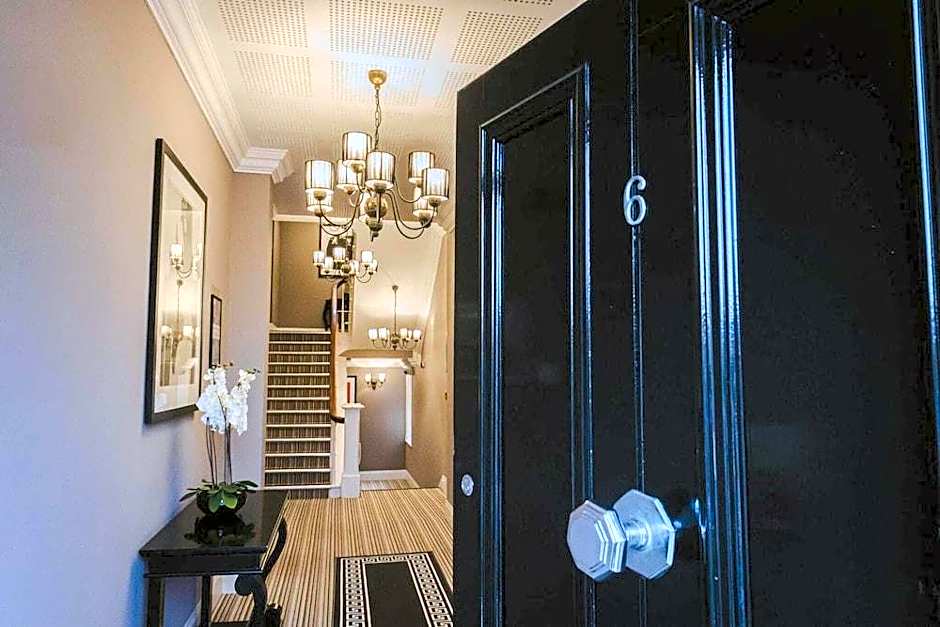 Kensington House Aparthotel