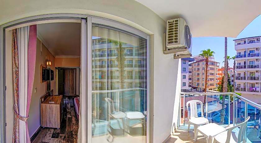 Arsi Enfi City Beach Hotel