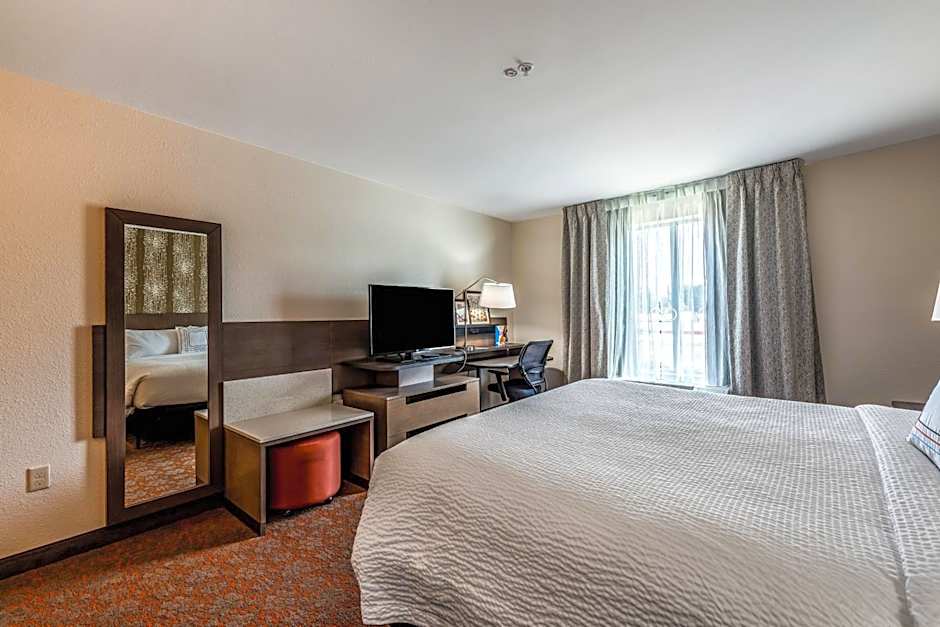 Fairfield Inn & Suites by Marriott St. Joseph Stevensville