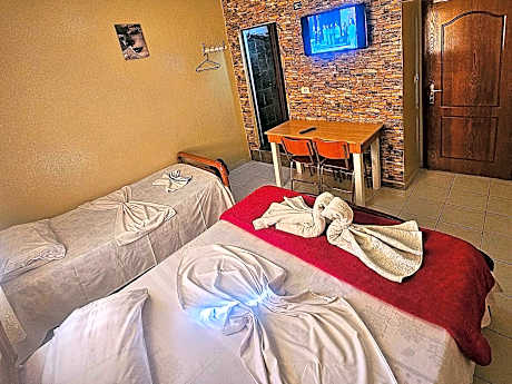 Triple Room with Private Bathroom