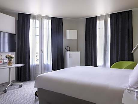 Superior Room with terrace and 1 double bed