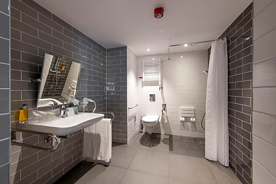Holiday Inn Express Warsaw - Mokotow By IHG