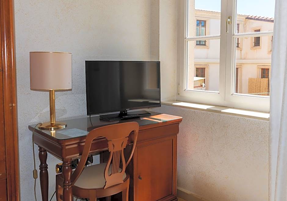 Mariano IV Palace Hotel