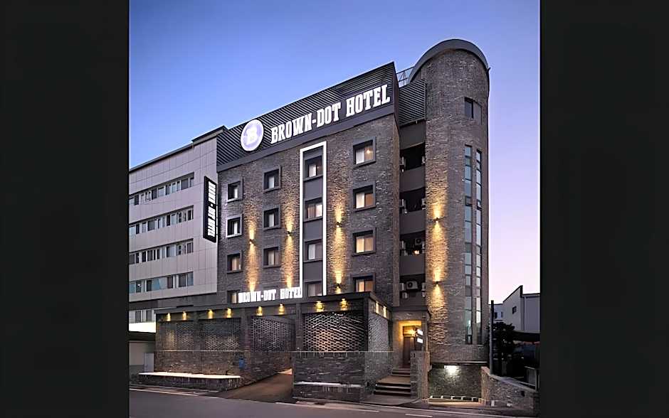 Changwon Brown-dot Hotel Myeongseo