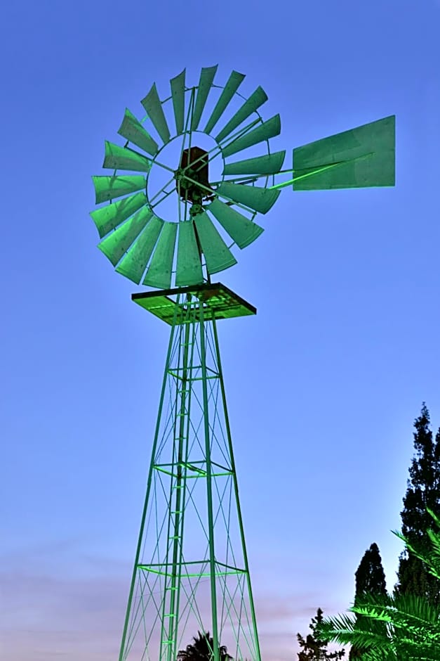 Napa Prince Hotel Apts