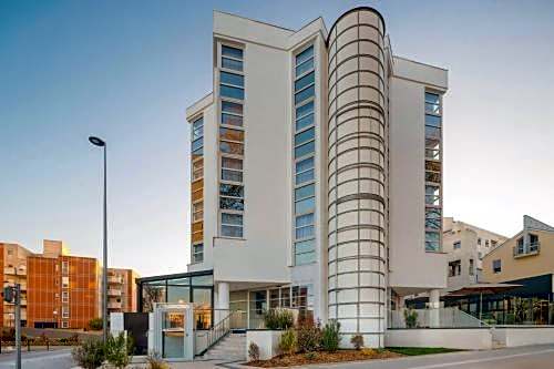 Four Points by Sheraton Reims Cathedrale