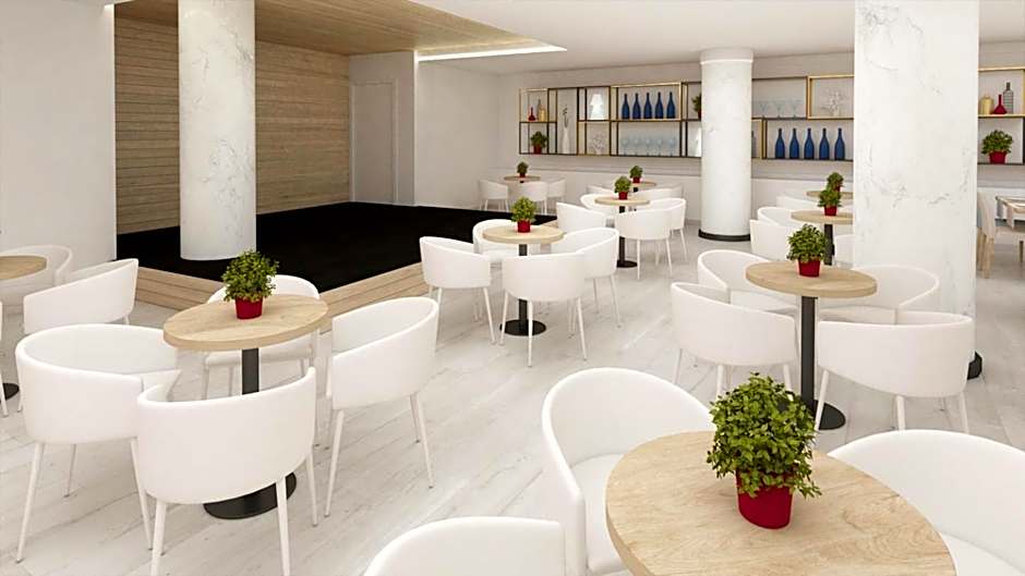 Palmanova Suites by TRH