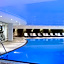 Ramada Hotel & Suites by Wyndham Izmir Kemalpasa