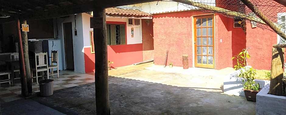 Hostel Canto da Praia São Sebastião - próximo ao enrocamento Caraguatatuba