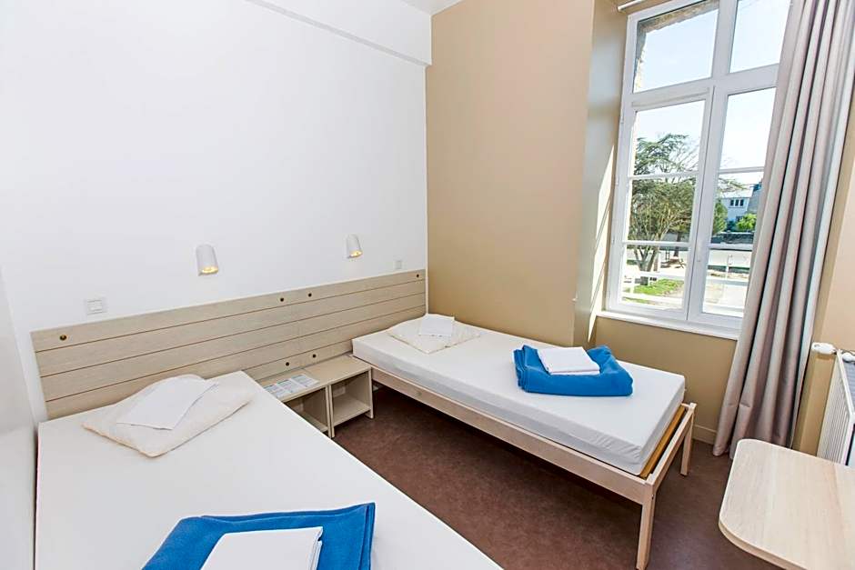 Auberge de Jeunesse Youth Hostel Ethic étapes Saint Malo
