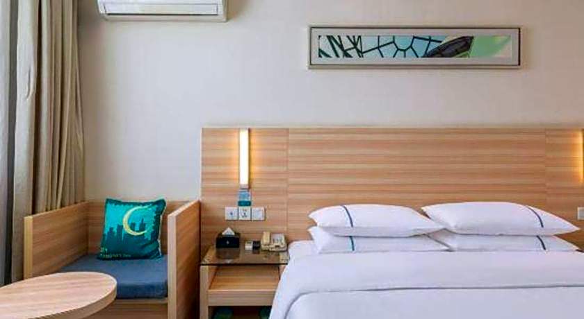 City Comfort Inn Xiangyang Railway Station