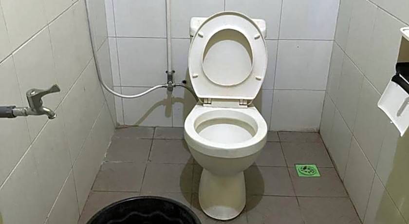 Hotel O Kost Bu Tutik Syariah
