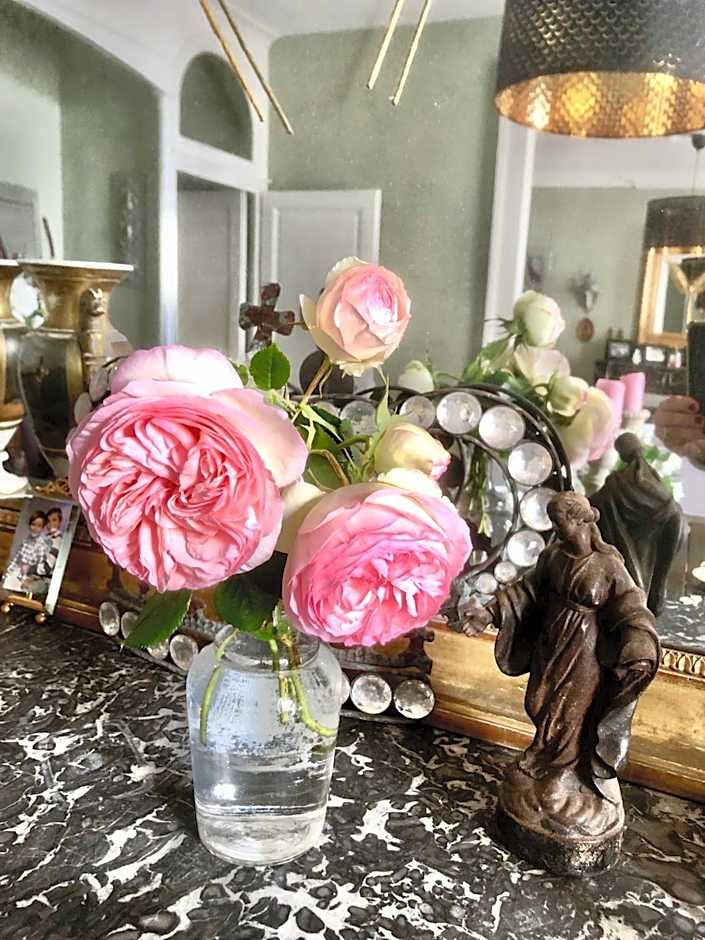 Au 16 Place Saint Louis