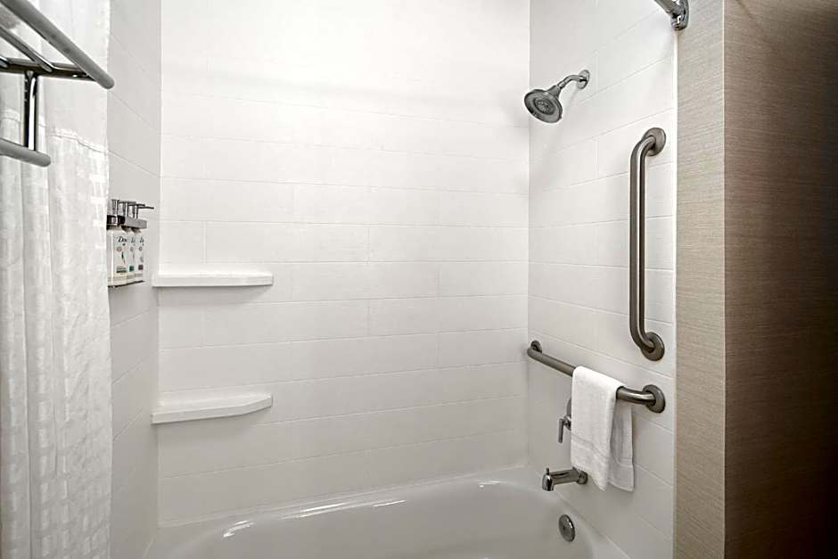 Holiday Inn Express Hotel & Suites Coeur DAlene I-90 Exit 11 By IHG