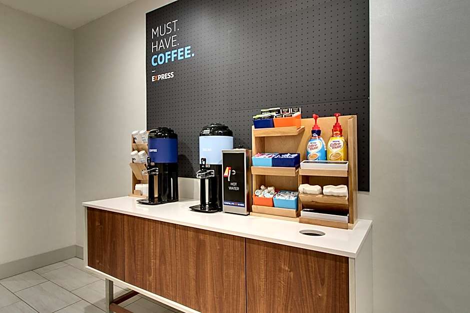 Holiday Inn Express Hotel & Suites Austell Powder Springs By IHG