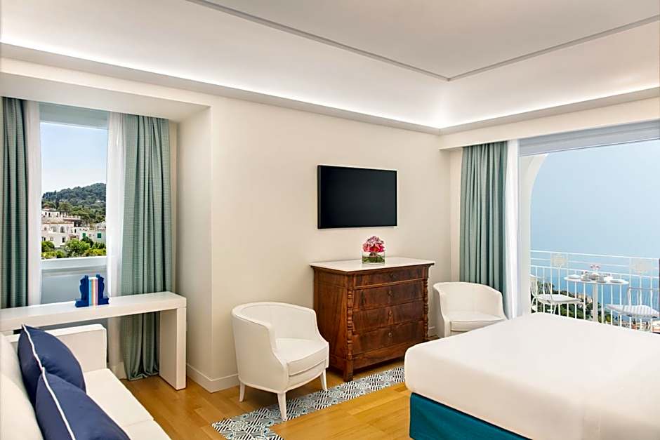 Pazziella Garden & Suites