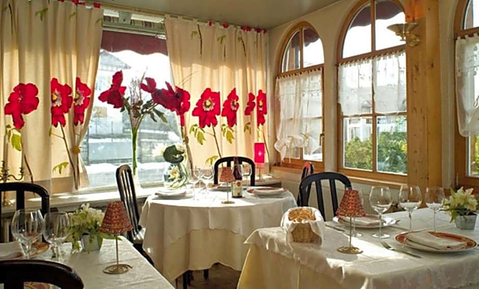 Logis Hôtel Restaurant Robichon